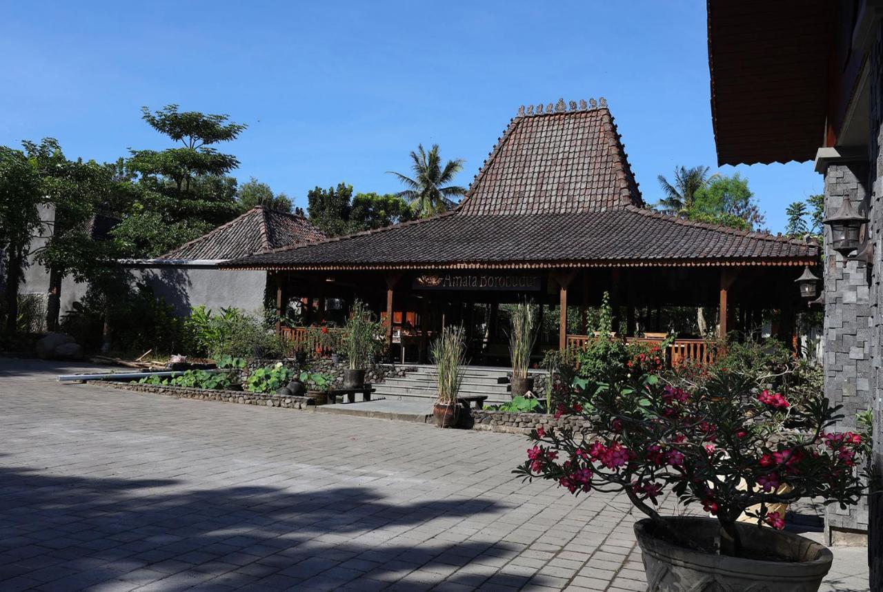 Amata Borobudur Resort Magelang Extérieur photo