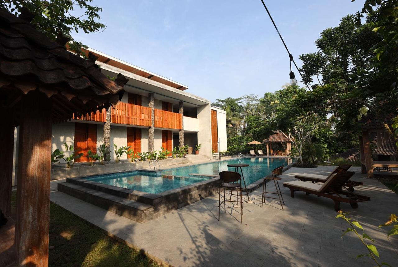 Amata Borobudur Resort Magelang Extérieur photo