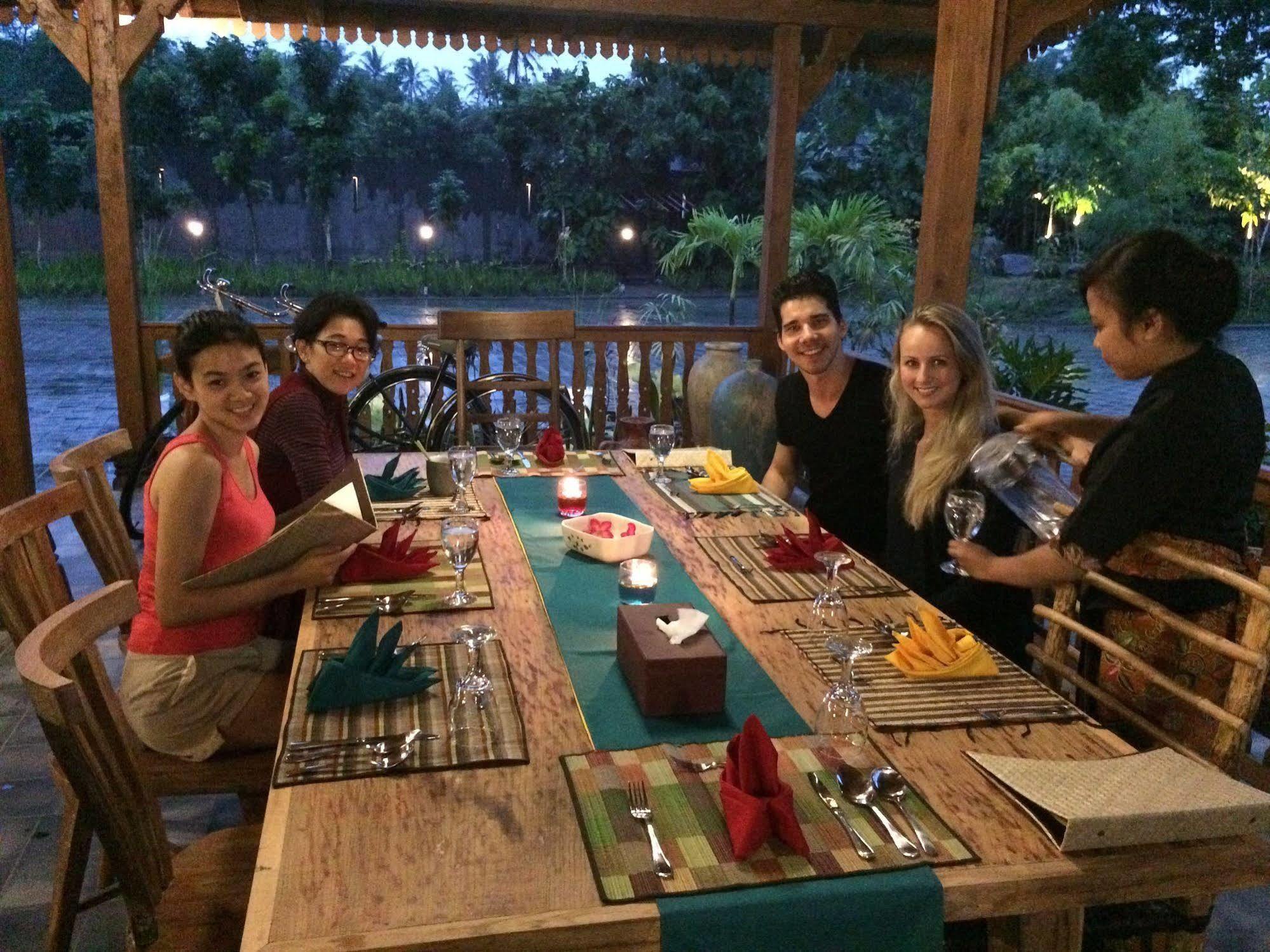 Amata Borobudur Resort Magelang Extérieur photo